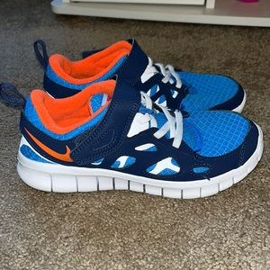 NIKE FREE RUN 2 RUNNING SHOES